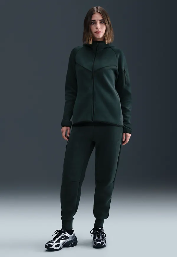 Nike Sportswear Tech Fleece