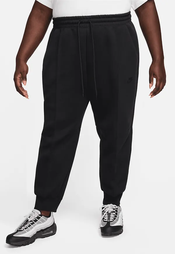 Nike Sportswear Tech Fleece