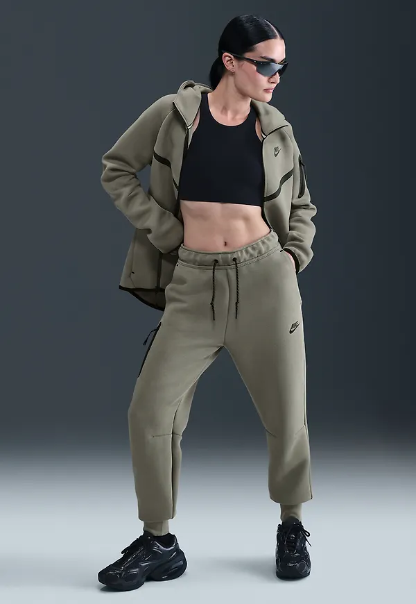 Nike Sportswear Tech Fleece