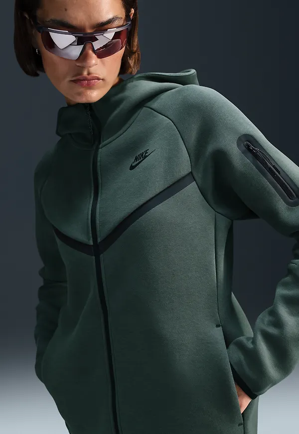 Nike Sportswear Tech Fleece Windrunner