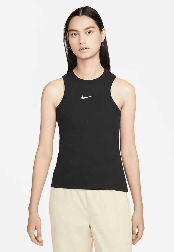 Nike Sportswear Trend