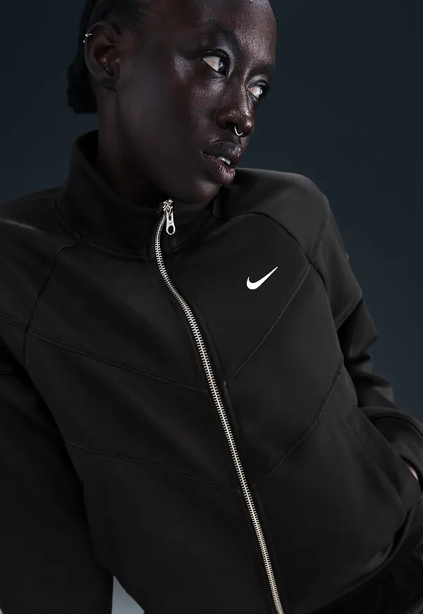 Nike Sportswear Windrunner