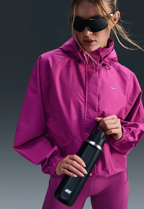 Nike Storm-FIT Swift