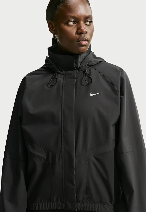 Nike Storm-FIT Swift