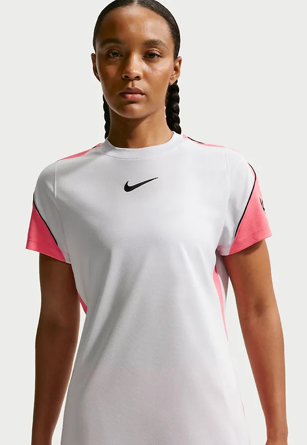 Nike Strike 