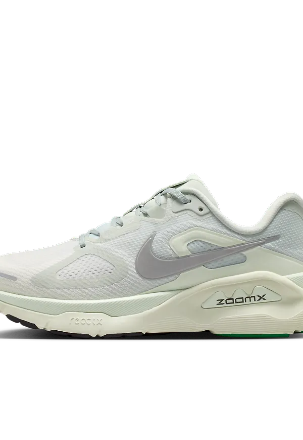 Nike Structure Plus