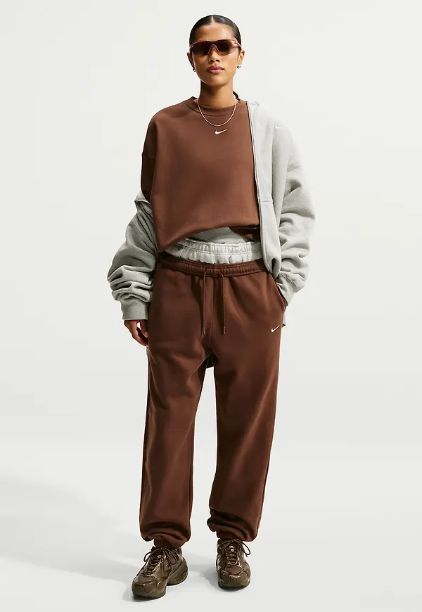 Nike Studio Fleece Medium Weight