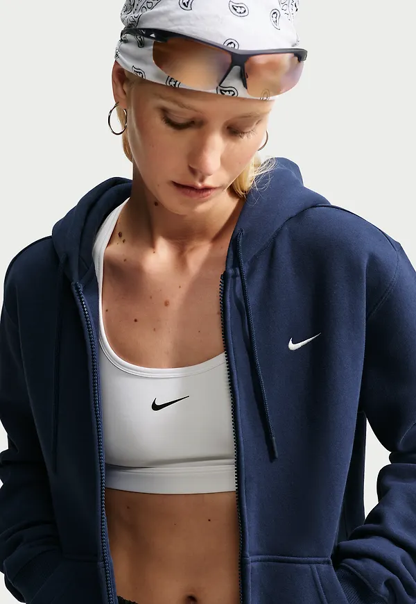 Nike Studio Fleece Medium Weight