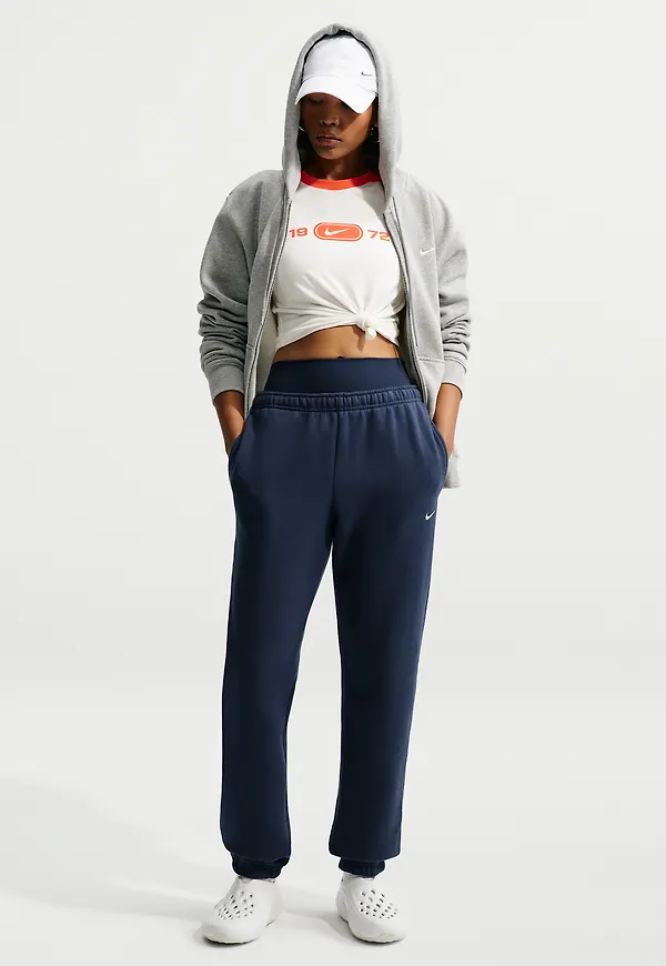 Nike Studio Fleece Medium Weight