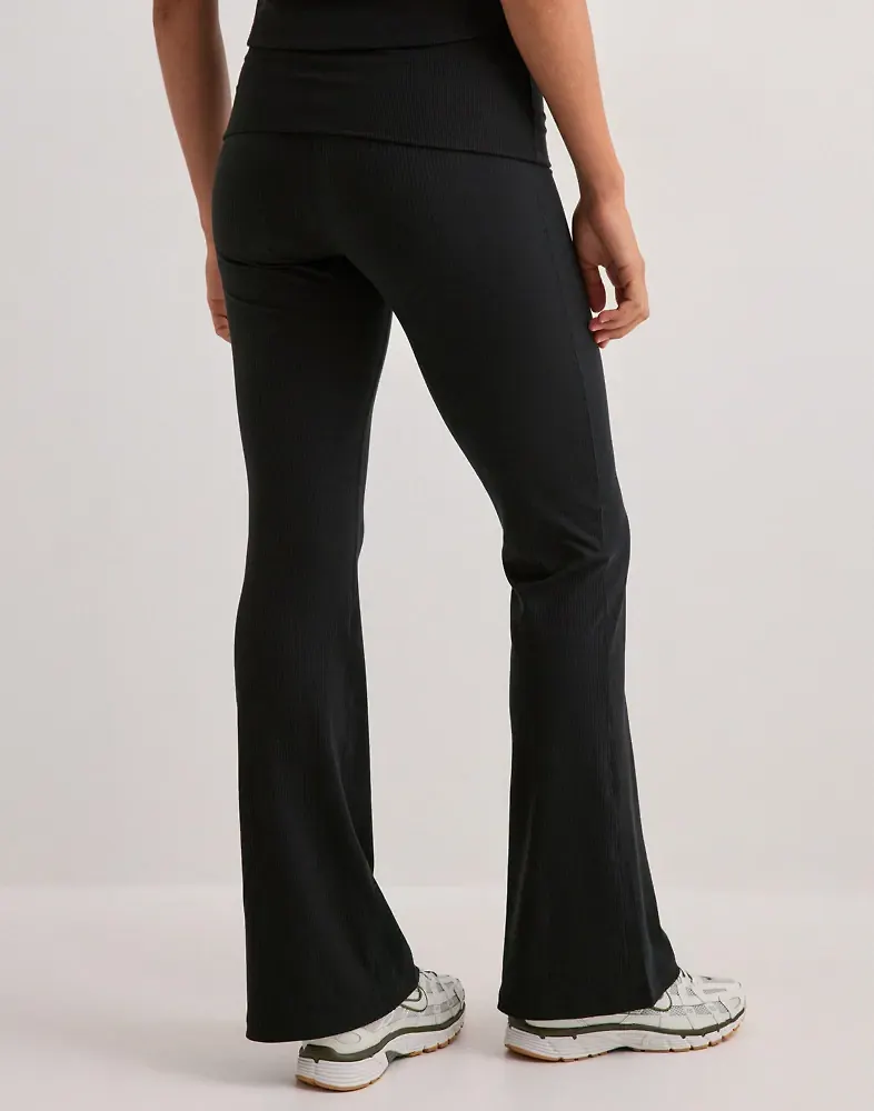 Nike - Svart - W Nsw Chill Knit Rib Pant