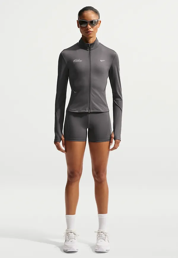 Nike Swift