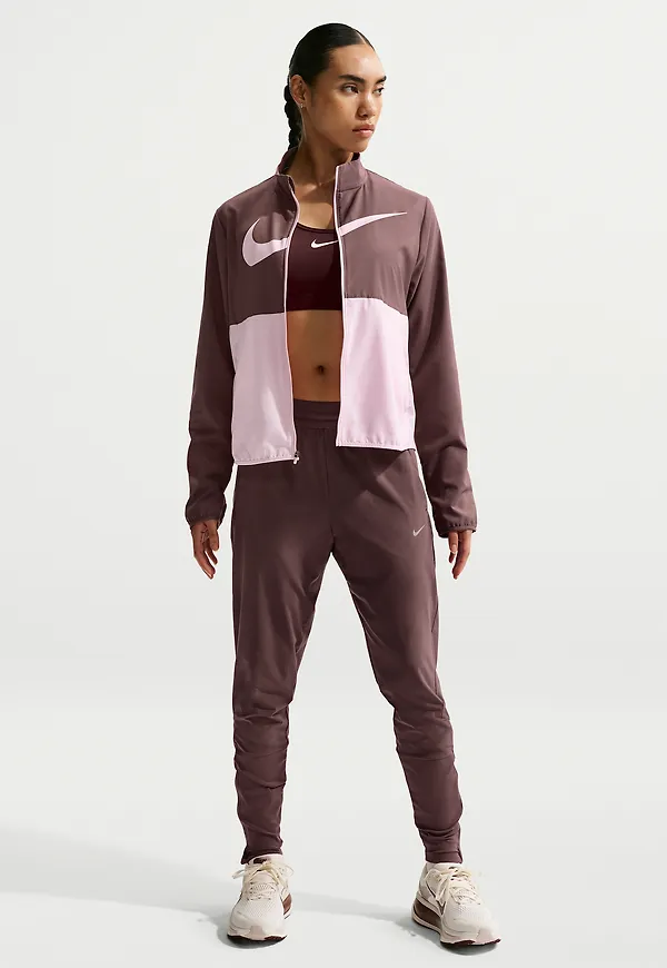 Nike Swift