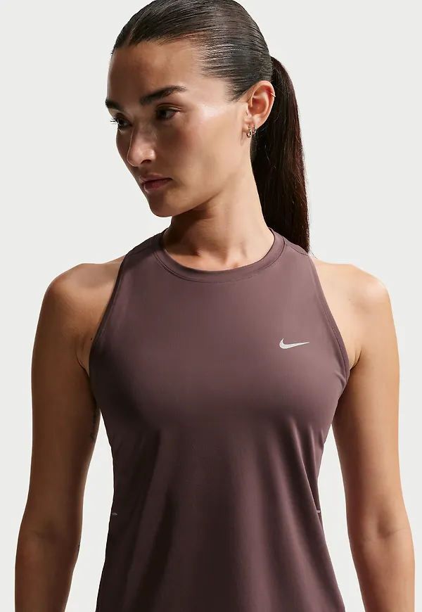 Nike Swift