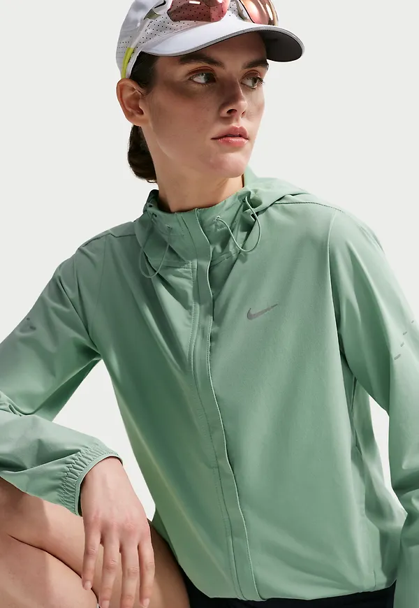Nike Swift