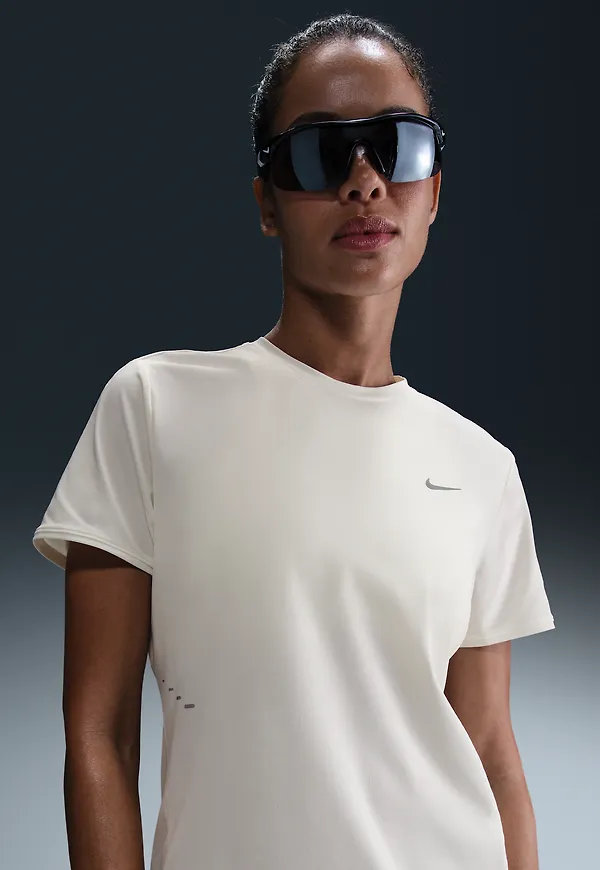 Nike Swift