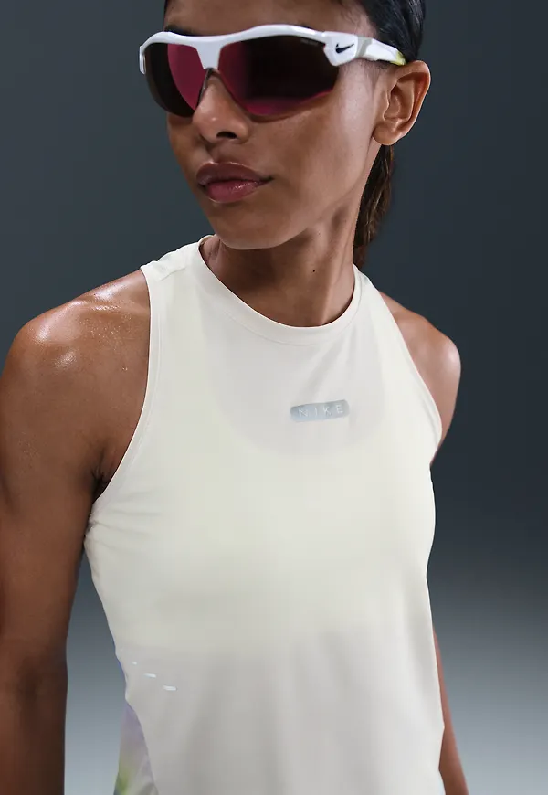Nike Swift