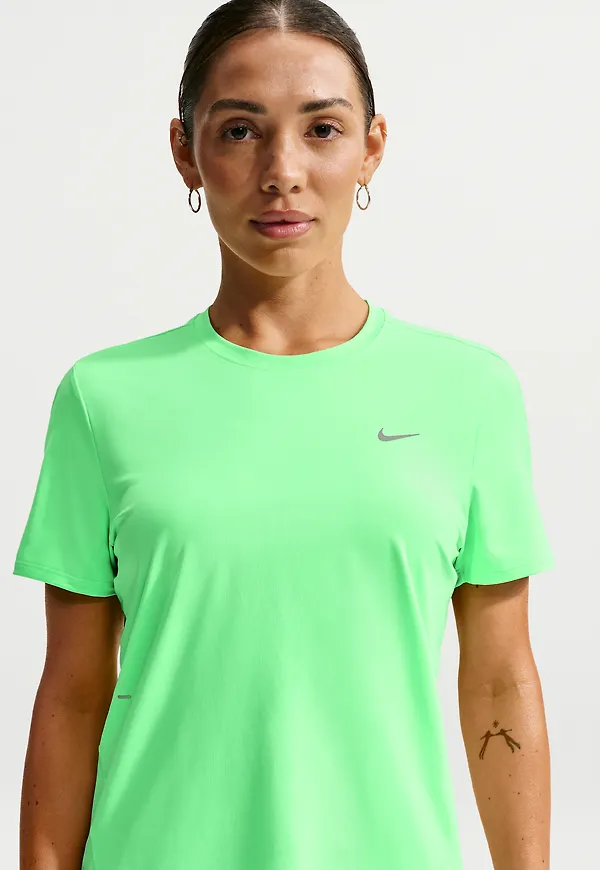 Nike Swift