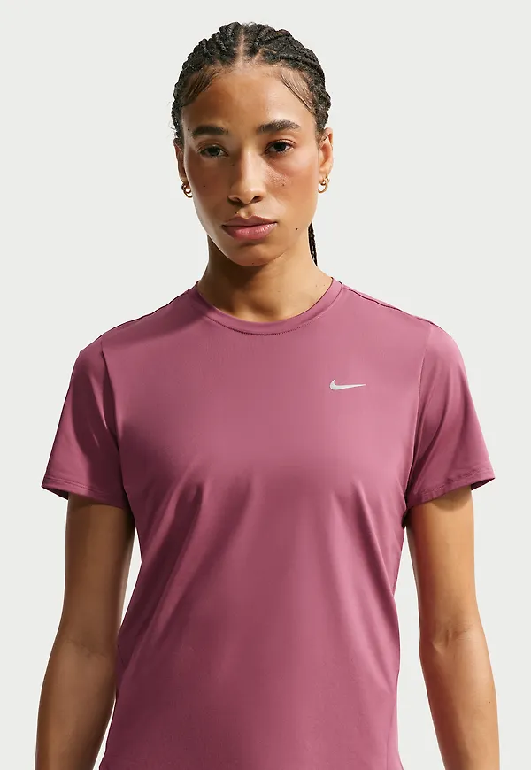 Nike Swift