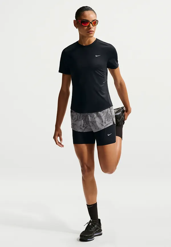 Nike Swift