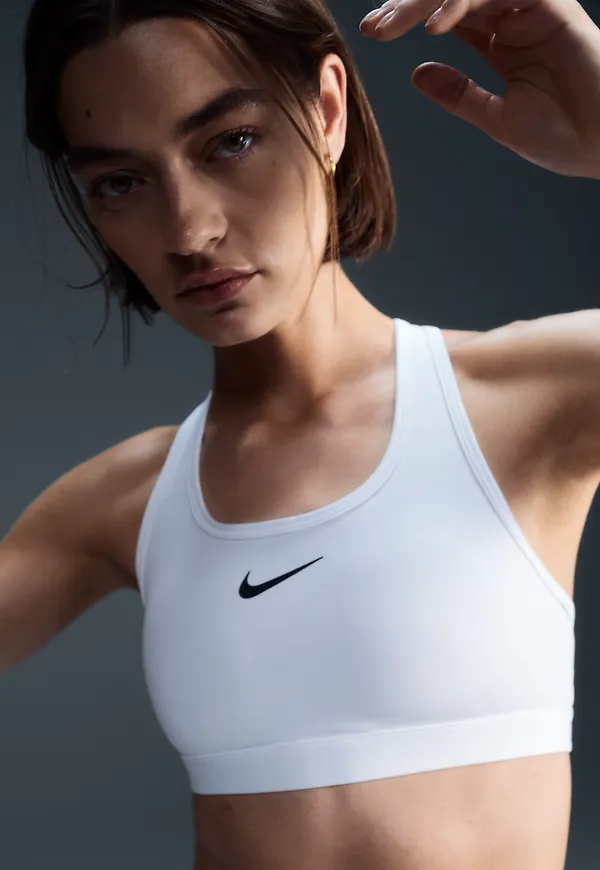 Nike Swoosh med mediumstöd