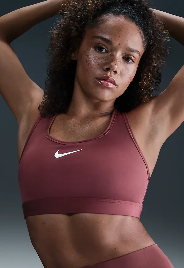 Nike Swoosh med mediumstöd