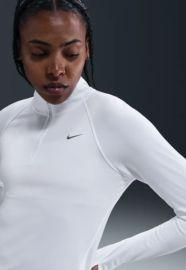 Nike Tempo