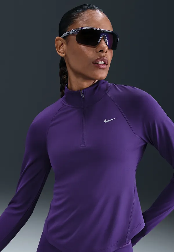Nike Tempo