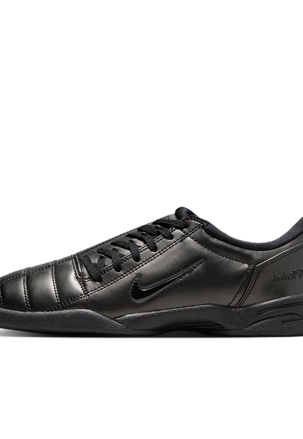 Nike Total 90