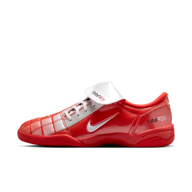 Nike Total 90 SE