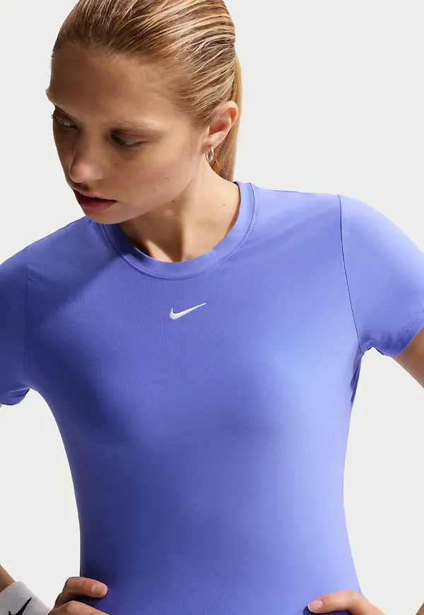Nike Victory