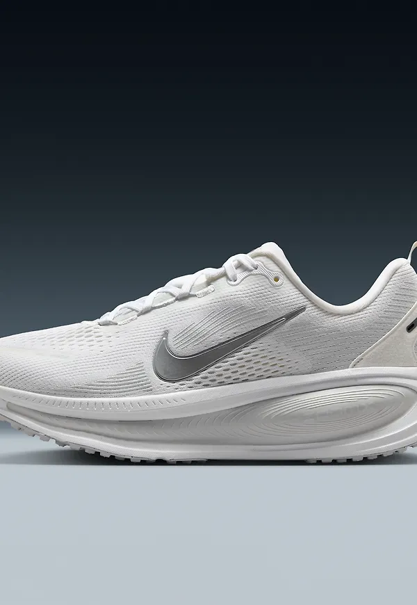 Nike Vomero 18
