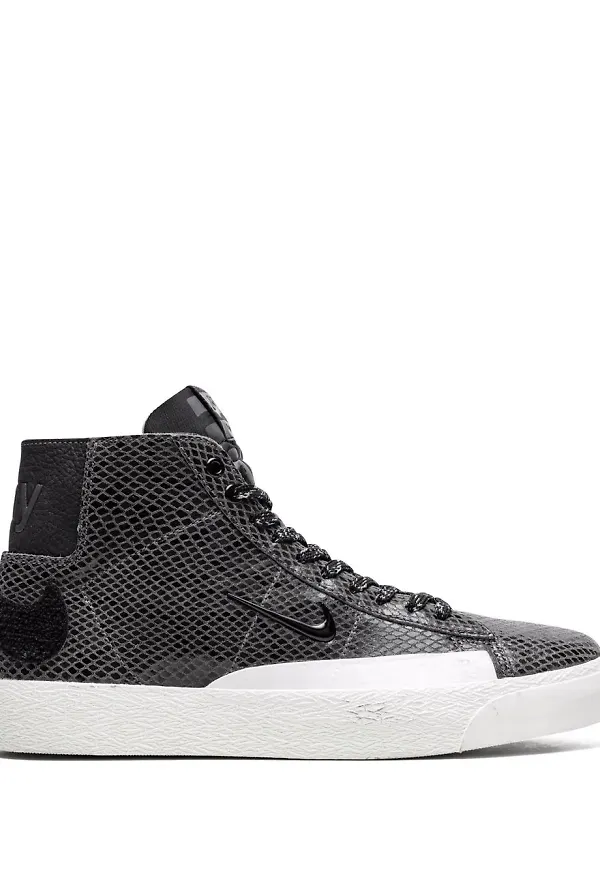 Nike x Soulland SB Blazer QS höga sneakers - Svart