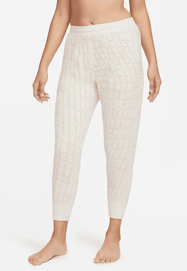 Nike Yoga Therma-FIT Luxe