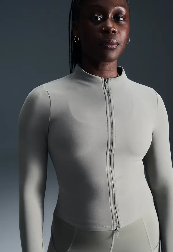 Nike Zenvy