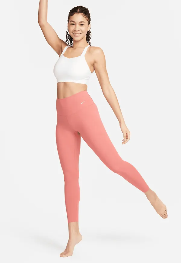 Nike Zenvy
