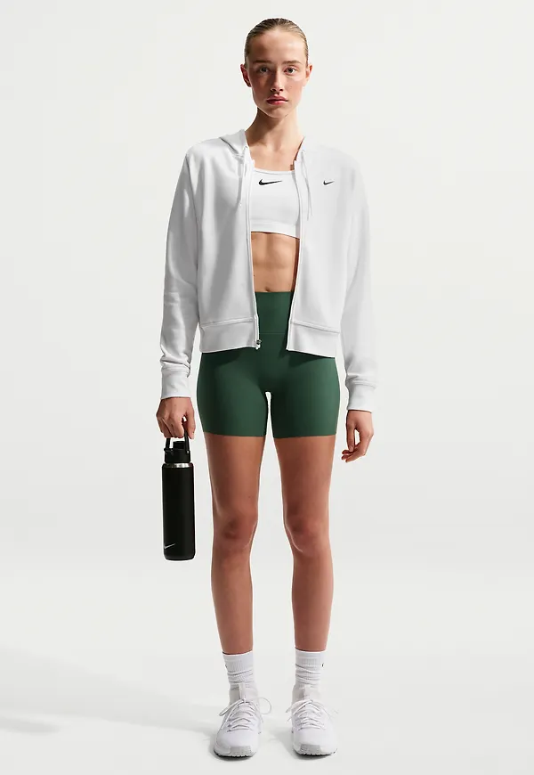Nike Zenvy