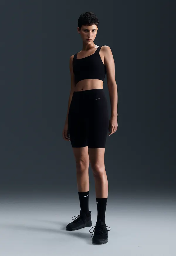 Nike Zenvy