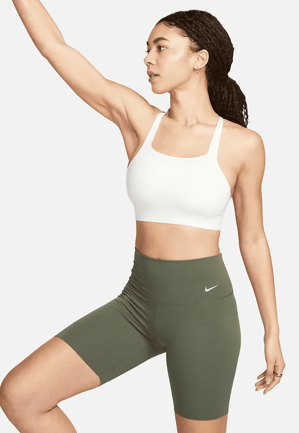 Nike Zenvy