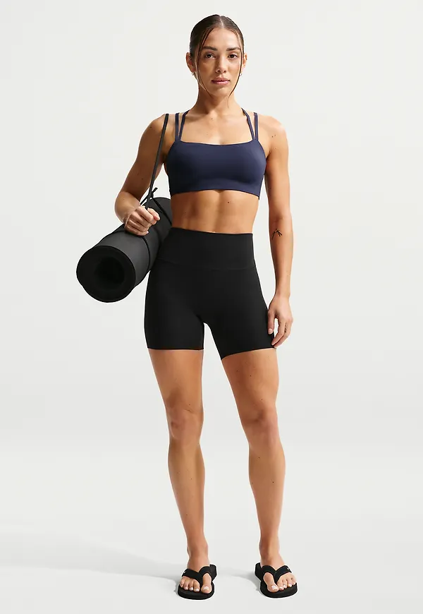 Nike Zenvy
