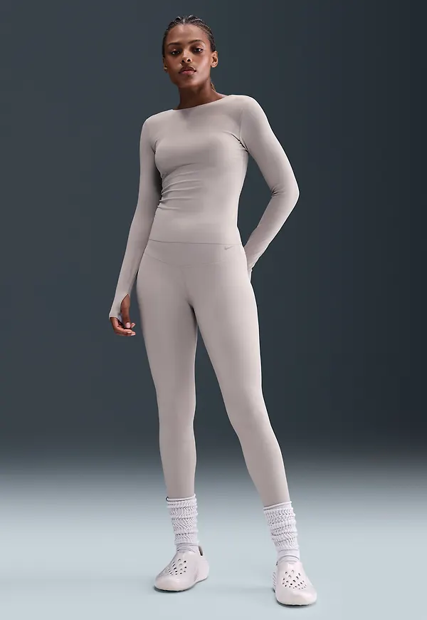 Nike Zenvy