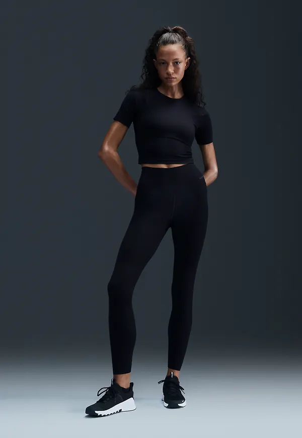 Nike Zenvy Rib