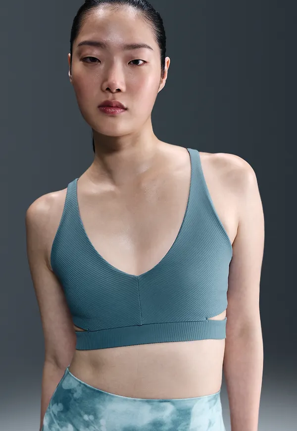 Nike Zenvy Rib