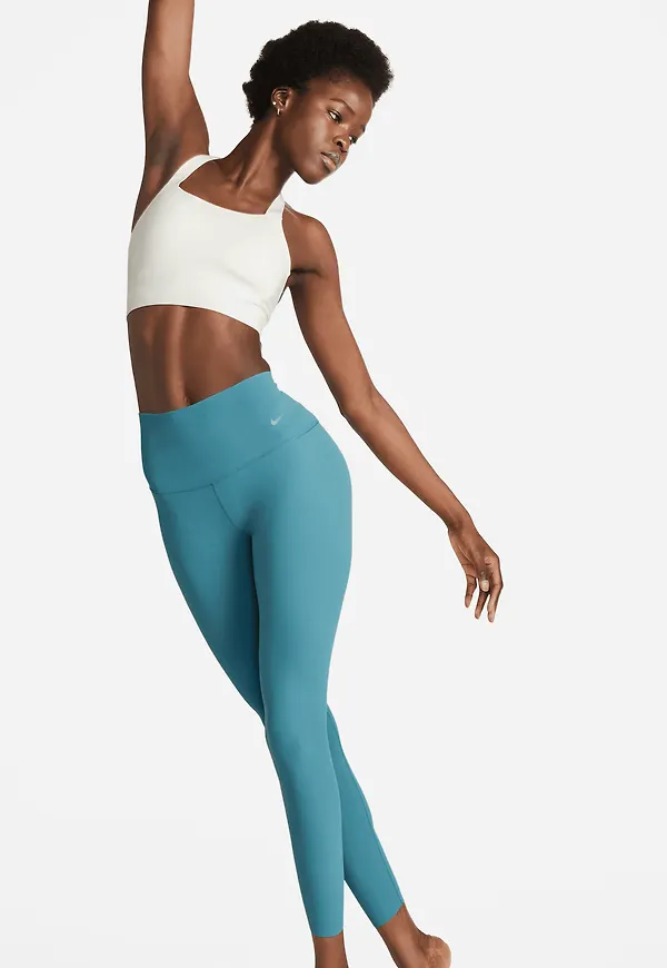 Nike Zenvy