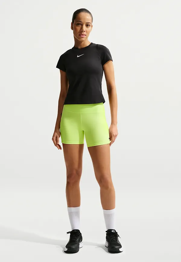 NikeCourt