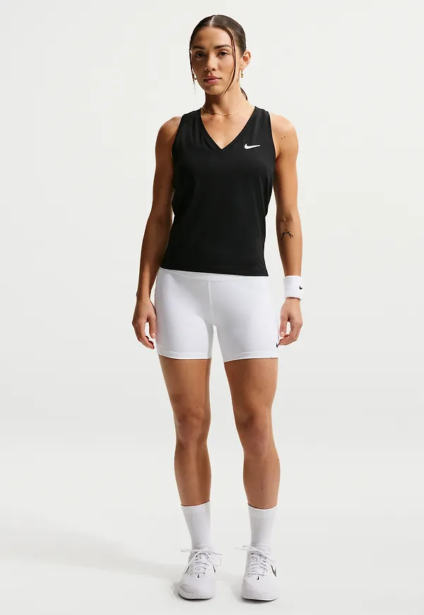 NikeCourt