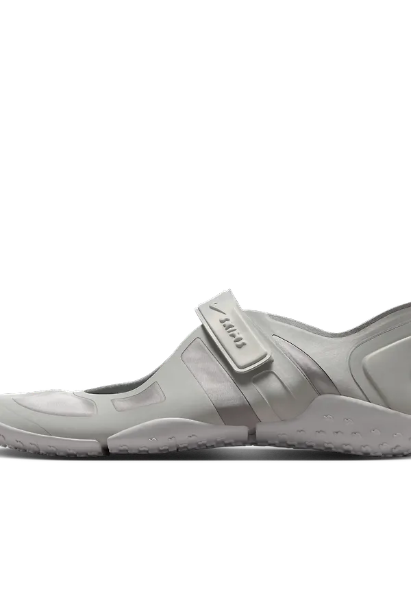 NikeSKIMS Rift Satin