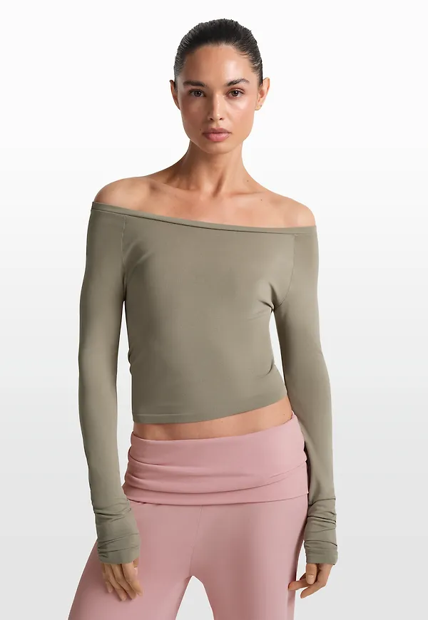 NikeSKIMS Stretch Knit