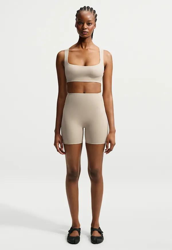 NikeSKIMS Studio Stretch