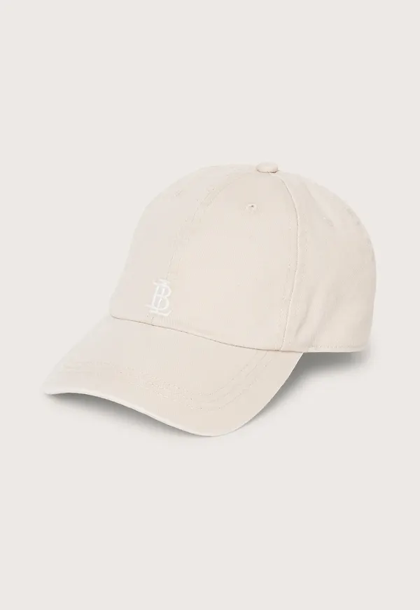Nila cap