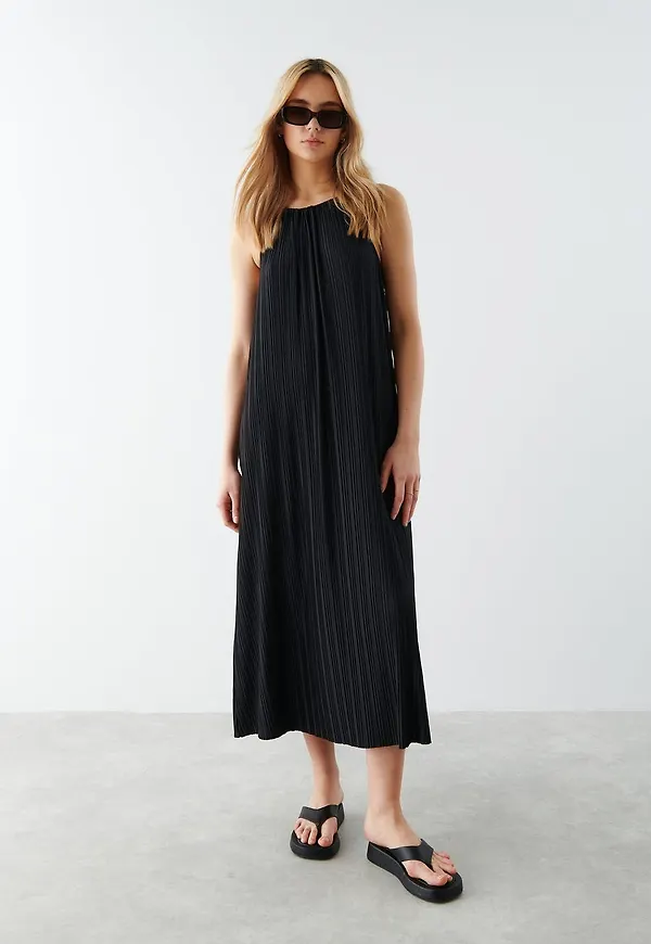 Nina dress